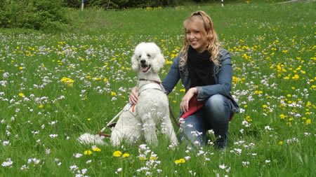 2013 Michelle Ryser mit Blindenhund Bruce